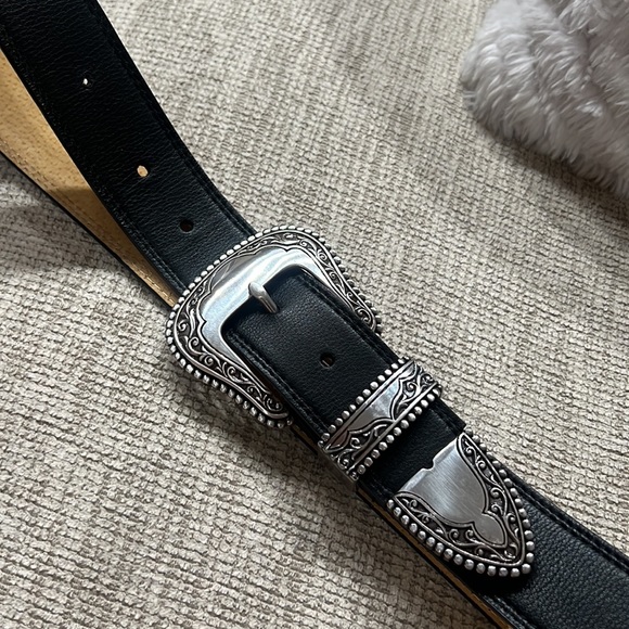 Western Belt - Picture 9 of 12